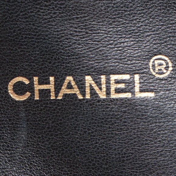 Chanel Vintage CC Flap Shoulder Bag - Picture 11 of 16